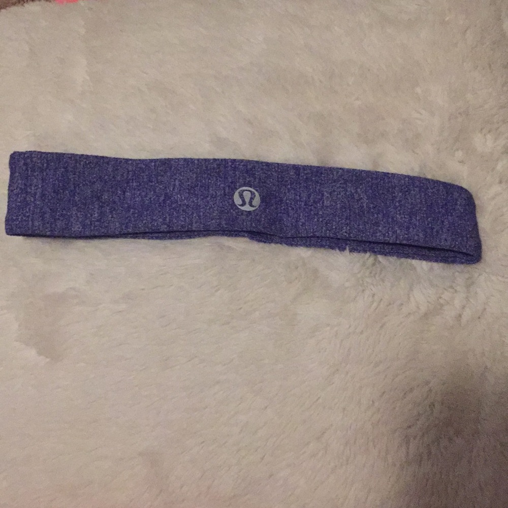 Violet lululemon headband